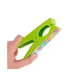 SET DI 2 MOLLETTE FERMA TELO  MARE TOWEL CLIPS LEGAMI